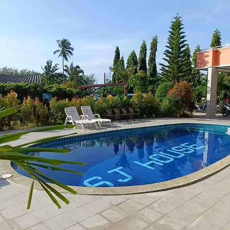 Sj House Hotel Aonang Ban Khlong Haeng Extérieur photo