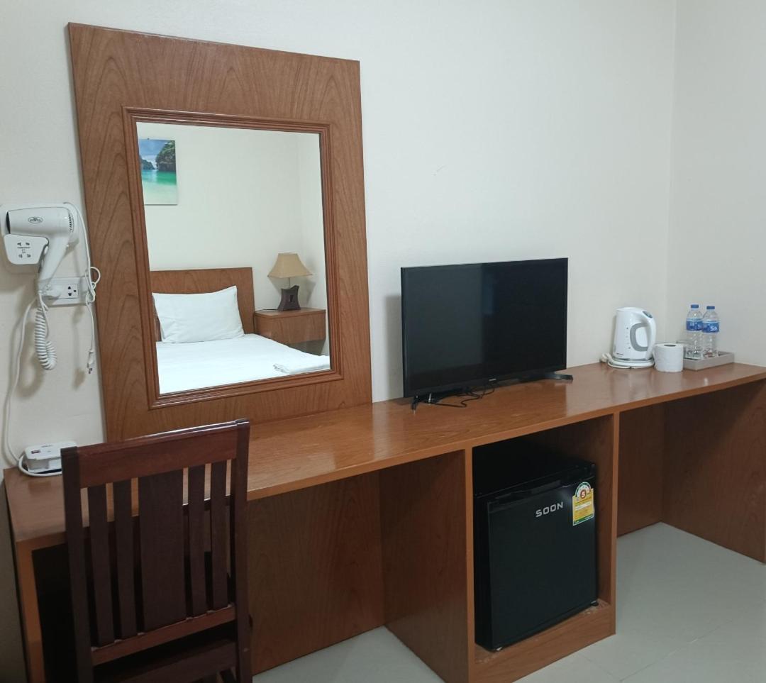 Sj House Hotel Aonang Ban Khlong Haeng Extérieur photo