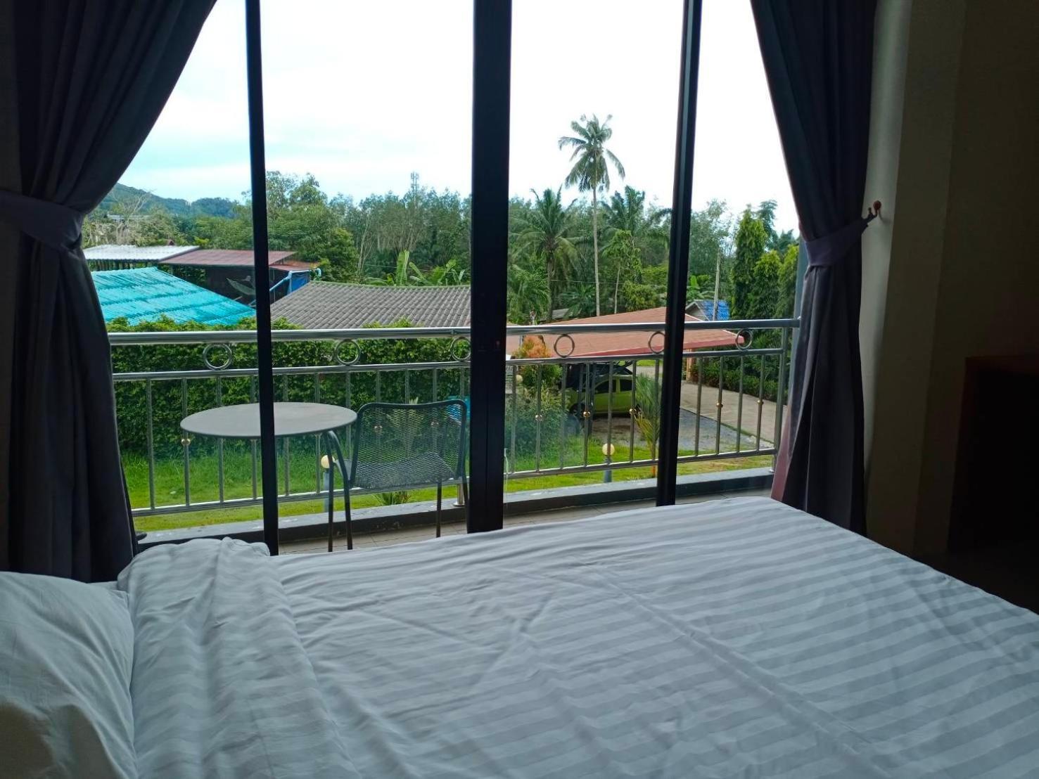 Sj House Hotel Aonang Ban Khlong Haeng Extérieur photo