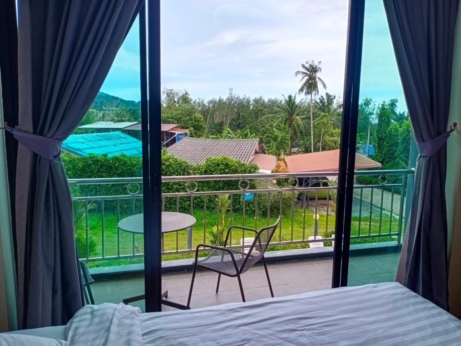 Sj House Hotel Aonang Ban Khlong Haeng Extérieur photo